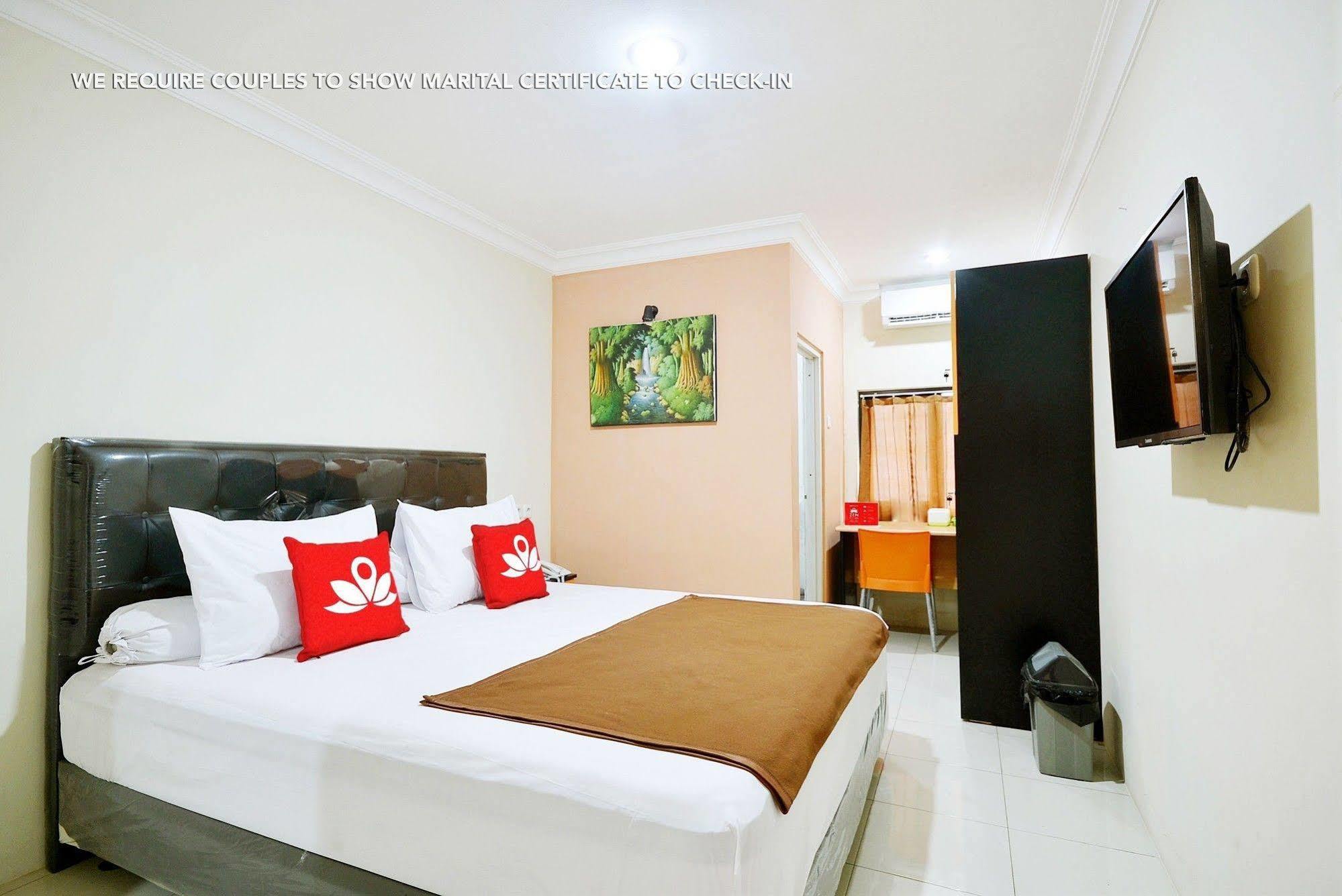 Zen Rooms Kuningan Syariah Jakarta Eksteriør billede